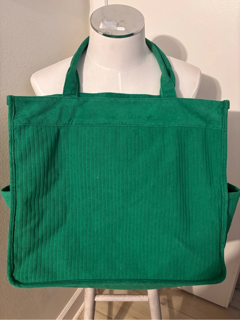 Green Everyday Tote Bag